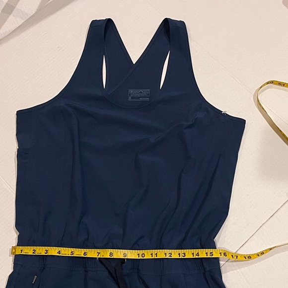 Patagonia Fleetwith Athleisure Dress - Picture 11 of 11